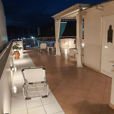 Apartment Sea Breeze