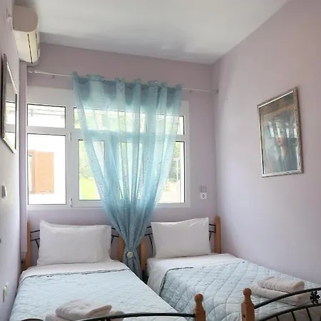 Sea Breeze Apartment