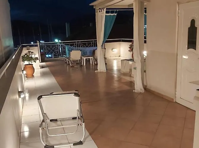 Apartment Sea Breeze